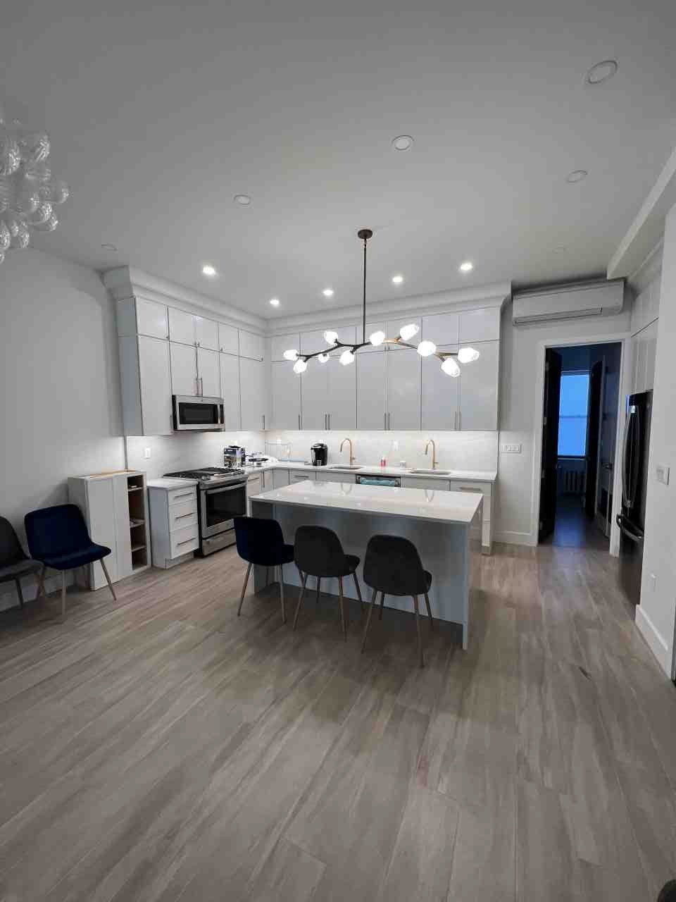 The Luxury House