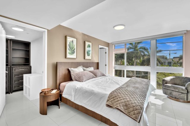 Bay Harbor Waterfront 2BR Condo, Rooftop Pool