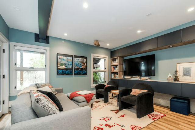 Comfortable, Kosher Dairy home in Berkeley