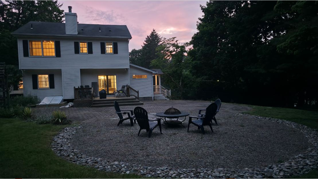 ASTER HOUSE