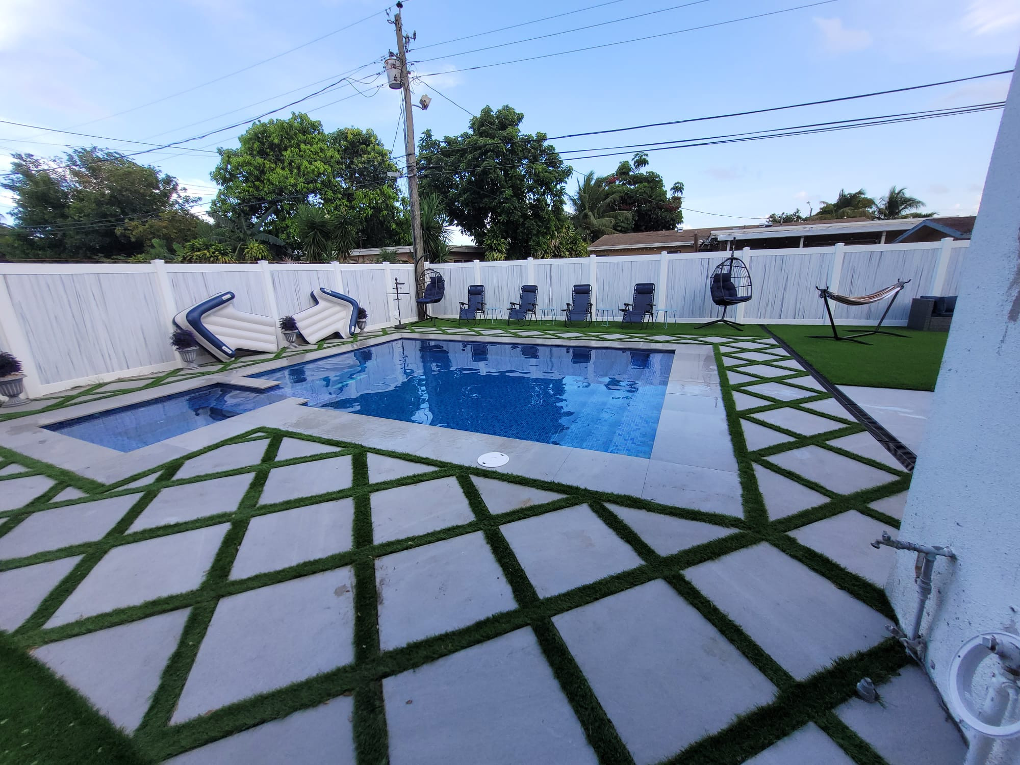 Hollywood Villa
