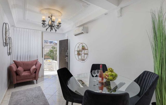 1 Bedroom - Yochanan Hasandler B