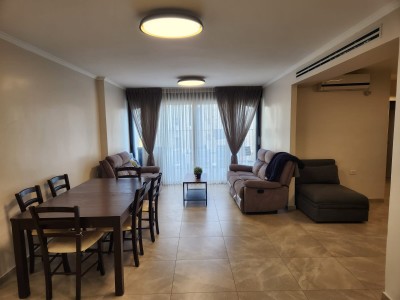 Beautiful 4 bedroom Ramat Eshkol Apt