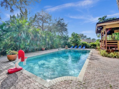 Huge 5bedr 5bath Villa with Pool