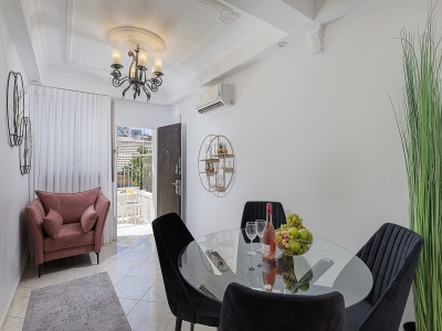 A Taste of Tradition Apartment