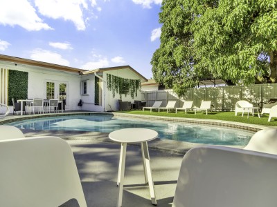 Luxurious Villa Close to Beaches with Pool & BBQ