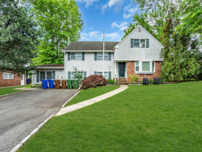 beautiful - Strictly Kosher in Linden