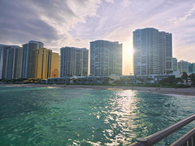 1bed/ 1 bath with view in Sunny Isles Beach