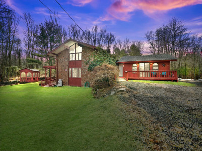 Large Catskills Private Property. Sunset Estate!