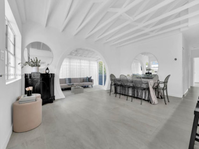 4 Bedrooms. Prime Surfside Location