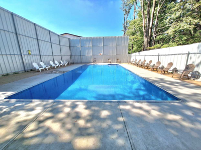 Up to 28 suites, 66 Bedrooms, 200 Beds