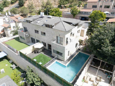 Dream Villa in Har Shmuel- Kosher